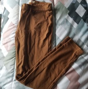 Women's skinny jeans